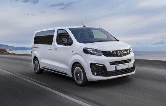 Airport Transfers Becontree minibuses